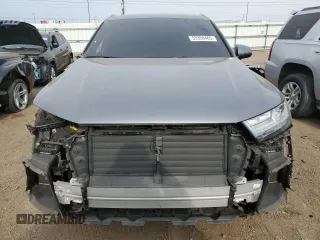 2017 Audi Q7 Premium Plus with VIN WA1LAAF71HD051350, listed as a Copart auction lot 53358465 with 64,189 mi miles and Salvage title. Bid and sale history available at DreamBid. Image 5.