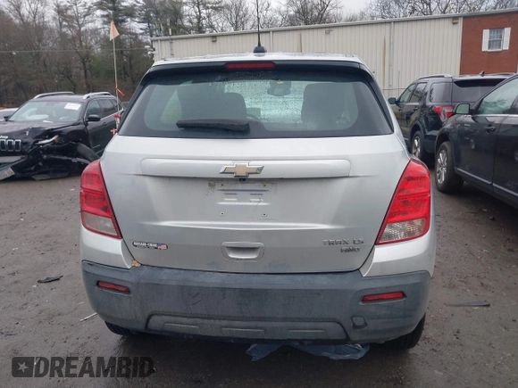 2016 Chevrolet Trax LS with VIN 3GNCJNSB9GL244062, listed as a IAAI auction lot 41118813 with 1 mi miles. Bid and sale history available at carsss.com. Image 17.