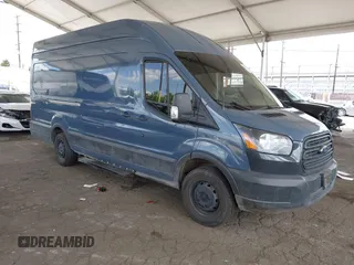 2019 Ford Transit z VIN 1FTYR3XM5KKB78352, wystawiony jako IAAI lot #42245177 z przebiegiem 71 363 mil mil oraz . Historia ofert i sprzedaży dostępna na DreamBid. Obrazek 1.