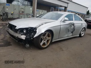 2008 Mercedes-Benz CLS 550 with VIN WDDDJ72X38A119397, listed as a Copart auction lot 69606244 with 8,251 mi miles and Salvage Title. Bid and sale history available at DreamBid. Image 1.