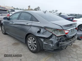 2014 Hyundai Sonata SE with VIN 5NPEC4AC3EH876729, listed as a IAAI auction lot 42040799 with 50,395 mi miles and . Bid and sale history available at DreamBid. Image 3.