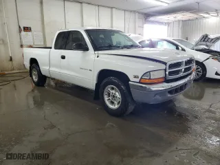 2000 Dodge Dakota Sport with VIN 1B7GL22N6YS677726, listed as a Copart auction lot 86621904 with 139,403 mi miles and Salvage Title. Bid and sale history available at carsss.com. Image 4.