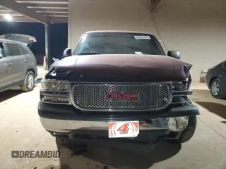 2000 GMC New Sierra 1500 SLE with VIN 1GTEK19T3YE218791, listed as a Copart auction lot 82482734 with 242,277 mi miles and Salvage Title. Bid and sale history available at carsss.com. Image 5.