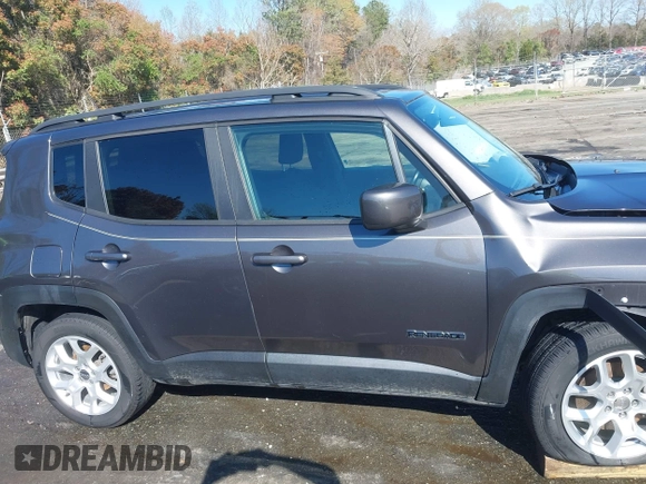2017 Jeep Renegade Latitude with VIN ZACCJABB3HPF84074, listed as a IAAI auction lot 41867396 with 65,323 mi miles. Bid and sale history available at carsss.com. Image 13.