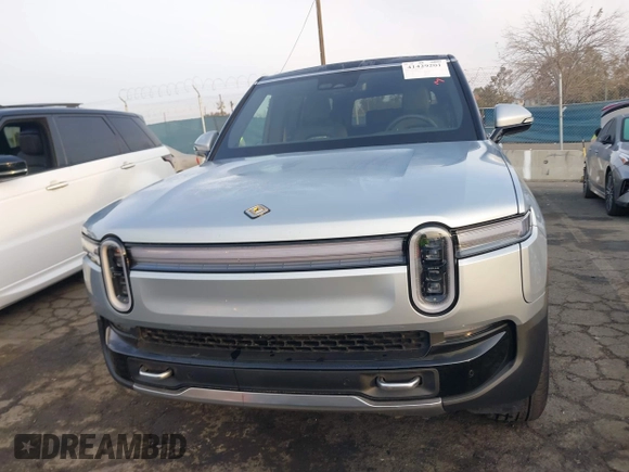 2025 Rivian R1S Adventure z VIN 7PDSGBBA2SN058678, wystawiony jako IAAI lot #41429201 z przebiegiem 2 322 mil mil oraz . Historia ofert i sprzedaży dostępna na DreamBid. Obrazek 13.