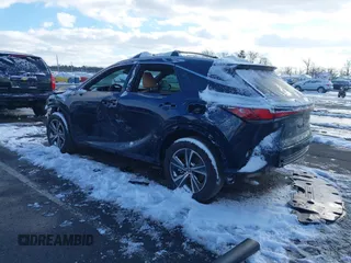 2024 Lexus RX 350 z VIN 2T2BAMCA9RC041002, wystawiony jako IAAI lot #41360795 z przebiegiem 23 908 mil mil oraz . Historia ofert i sprzedaży dostępna na DreamBid. Obrazek 3.