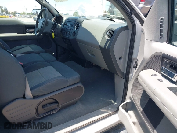 2007 Ford F-150 XL with VIN 1FTPX12597NA51566, listed as a IAAI auction lot 42500495 with 188,983 mi miles and . Bid and sale history available at DreamBid. Image 5.
