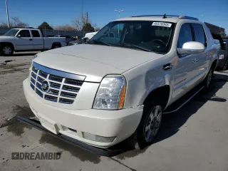 2007 Cadillac Escalade EXT with VIN 3GYFK62877G279702, listed as a Copart auction lot 46516395 with 218,995 mi miles and Salvage Title. Bid and sale history available at carsss.com. Image 1.