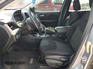 2015 Jeep Cherokee Latitude with VIN 1C4PJMCB6FW644818, listed as a Copart auction lot 62888835 with 262,063 mi miles and Salvage title. Bid and sale history available at DreamBid. Image 7.