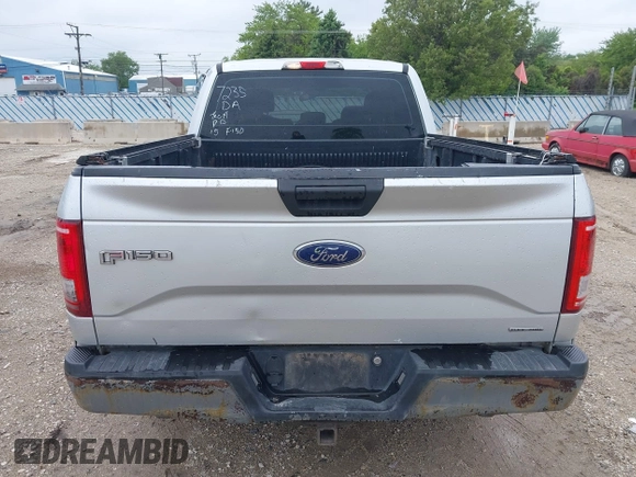 2015 Ford F-150 XL with VIN 1FTEX1C8XFKD19587, listed as a IAAI auction lot 42315673 with 220,319 mi miles and . Bid and sale history available at DreamBid. Image 16.
