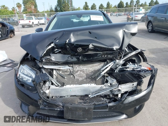 2020 Mercedes-Benz C 300 с VIN WDDWF8DB5LR539187, выставлен на аукционе IAAI как лот 42290441 с пробегом 19 669 миль миль и . История ставок и продаж доступна на DreamBid. Изображение 12.