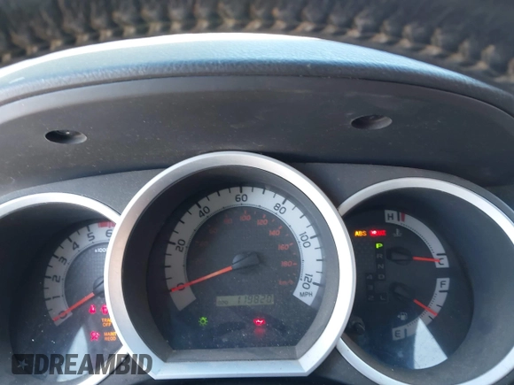 2014 Toyota Tacoma with VIN 5TFLU4EN1EX108137, listed as a IAAI auction lot 41691253 with 119,820 mi miles. Bid and sale history available at carsss.com. Image 7.