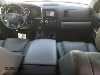 2018 Toyota Sequoia SR5 with VIN 5TDZY5G19JS070428, listed as a Copart auction lot 73185834 with 60,192 mi miles and Salvage Title. Bid and sale history available at carsss.com. Image 8.
