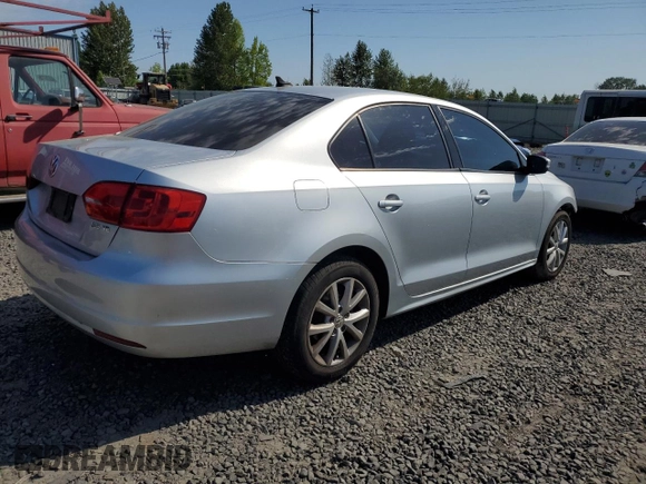 2012 Volkswagen Jetta SE z VIN 3VWDP7AJ1CM465253, wystawiony jako Copart lot #54897005 z przebiegiem 125 309 mil mil oraz Szkoda całkowita • Salvage title. Historia ofert i sprzedaży dostępna na DreamBid. Obrazek 3.