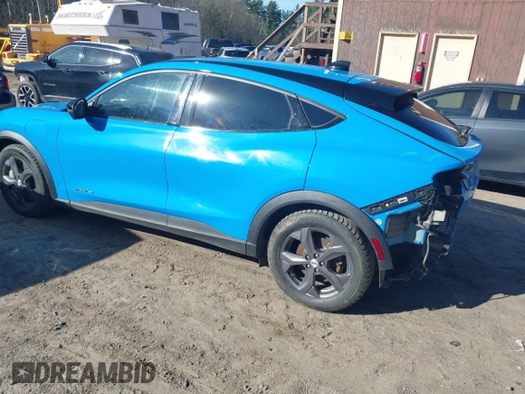 2023 Ford Mustang Mach-E Select z VIN 3FMTK1SS3PMA28535, wystawiony jako IAAI lot #42127075 z przebiegiem 28 092 mil mil oraz . Historia ofert i sprzedaży dostępna na DreamBid. Obrazek 3.