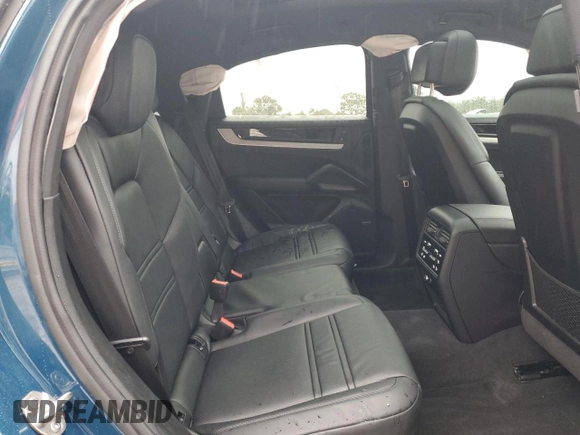 2024 Porsche Cayenne с VIN WP1BA2AY7RDA53305, выставлен на аукционе Copart как лот 41756545 с пробегом 6 596 миль миль и Списание • Salvage title. История ставок и продаж доступна на DreamBid. Изображение 11.