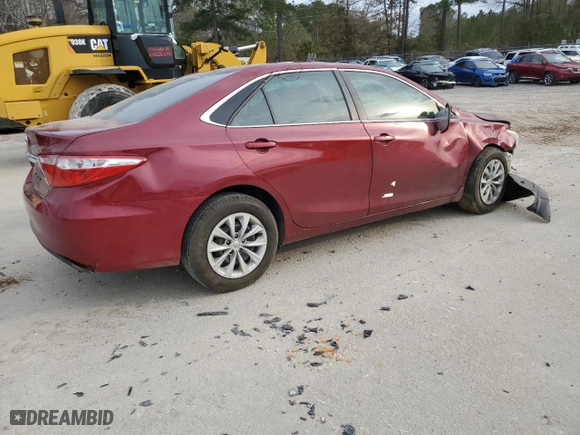 2015 Toyota Camry XLE with VIN 4T1BF1FKXFU941409, listed as a Copart auction lot 43430345 with 42,324 mi miles and Salvage Title. Bid and sale history available at carsss.com. Image 3.