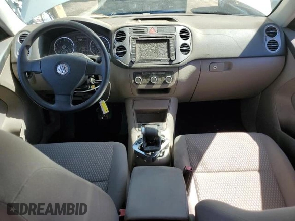 2010 Volkswagen Tiguan S with VIN WVGAV7AX7AW531751, listed as a Copart auction lot 44072965 with 141,838 mi miles and Clean title. Bid and sale history available at DreamBid. Image 8.