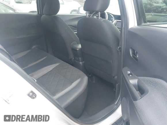 2020 Nissan Kicks S z VIN 3N1CP5BV6LL492817, wystawiony jako IAAI lot #41940178 z przebiegiem 52 327 mil mil oraz . Historia ofert i sprzedaży dostępna na DreamBid. Obrazek 8.