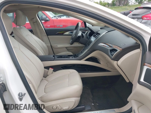 2016 Lincoln MKZ with VIN 3LN6L2J91GR620212, listed as a IAAI auction lot 42339396 with 90,195 mi miles and . Bid and sale history available at DreamBid. Image 5.