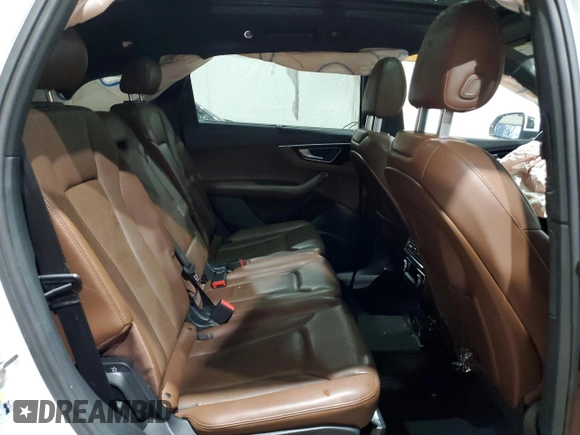 2017 Audi Q7 Premium Plus with VIN WA1LAAF72HD026795, listed as a Copart auction lot 83226354 with 183,631 mi miles and Salvage title. Bid and sale history available at DreamBid. Image 11.