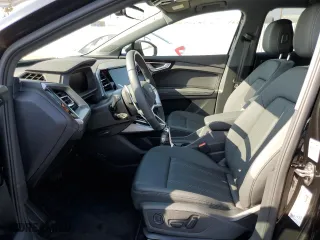 2024 Audi Q4 e-tron Premium Plus with VIN WA1LUBFZ3RP043586, listed as a Copart auction lot 70180184 with 681 mi miles and Salvage Title. Bid and sale history available at carsss.com. Image 7.