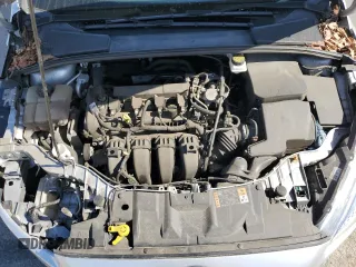 2018 Ford Focus SE z VIN 1FADP3F29JL206110, wystawiony jako Copart lot #53953515 z przebiegiem 80 841 mil mil oraz Szkoda całkowita • Salvage title. Historia ofert i sprzedaży dostępna na DreamBid. Obrazek 11.