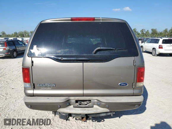 2005 Ford Excursion Limited с VIN 1FMNU43S75ED45773, выставлен на аукционе Copart как лот 74396164 с пробегом 256 904 миль миль и Списание • Salvage title. История ставок и продаж доступна на DreamBid. Изображение 6.