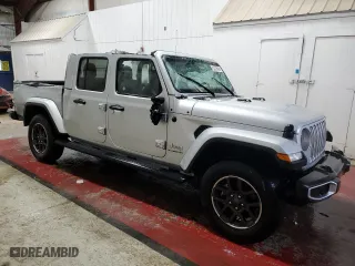 2023 Jeep Gladiator Overland with VIN 1C6HJTFG1PL528801, listed as a Copart auction lot 50968205 with 43,293 mi miles and Non Repairable. Bid and sale history available at carsss.com. Image 4.