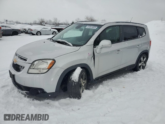2014 Chevrolet Orlando z VIN KL77P2EK4EK507427, wystawiony jako Copart lot #87641825 z przebiegiem 138 625 mil mil oraz Tytuł czysty. Historia ofert i sprzedaży dostępna na DreamBid. Obrazek 1.