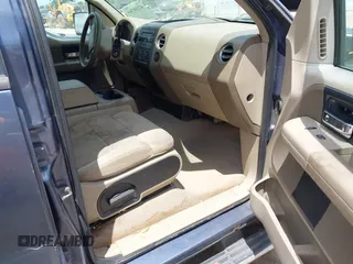 2006 Ford F-150 XLT with VIN 1FTPW14516FB55641, listed as a IAAI auction lot 42158769 with 204,517 mi miles and . Bid and sale history available at carsss.com. Image 5.