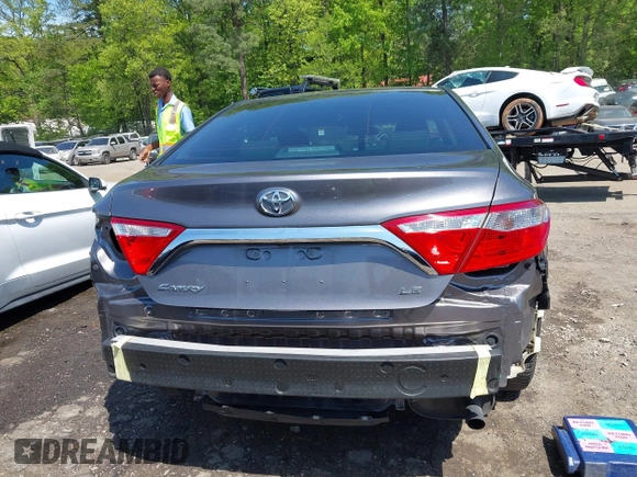 2016 Toyota Camry XLE with VIN 4T4BF1FK4GR557276, listed as a IAAI auction lot 42049650 with 117,529 mi miles and . Bid and sale history available at carsss.com. Image 16.