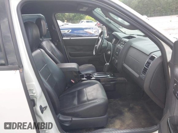 2010 Ford Escape Limited z VIN 1FMCU0EG7AKA86772, wystawiony jako IAAI lot #42660728 z przebiegiem 349 526 mil mil oraz . Historia ofert i sprzedaży dostępna na DreamBid. Obrazek 5.