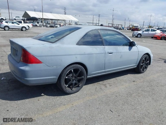 2001 Honda Civic EX with VIN 1HGEM22931L038194, listed as a IAAI auction lot 41916517 with 220,037 mi miles. Bid and sale history available at carsss.com. Image 4.