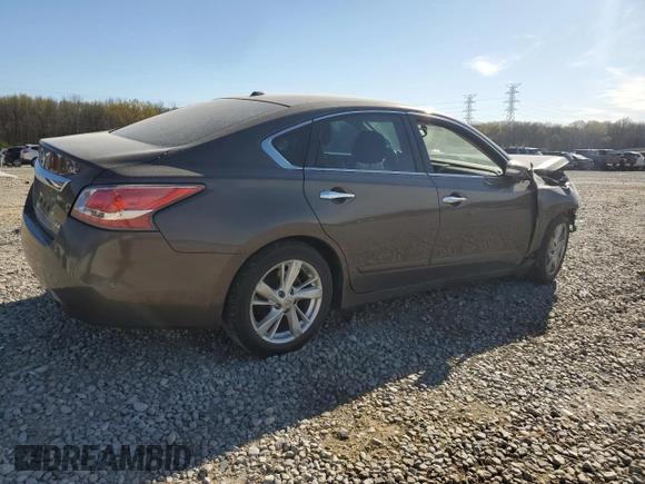 2014 Nissan Altima 2.5 SL with VIN 1N4AL3AP4EC407095, listed as a Copart auction lot 50246905 with 243,823 mi miles and Clean Title. Bid and sale history available at carsss.com. Image 3.