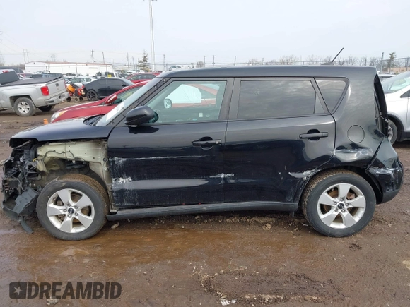 2018 Kia Soul with VIN KNDJN2A20J7593031, listed as a IAAI auction lot 41687316 with 26,133 mi miles. Bid and sale history available at carsss.com. Image 15.