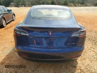 2018 Tesla Model 3 Long Range Battery z VIN 5YJ3E1EB8JF120548, wystawiony jako Copart lot #49389795 z przebiegiem 68 884 mil mil oraz Szkoda całkowita • Salvage title. Historia ofert i sprzedaży dostępna na DreamBid. Obrazek 6.