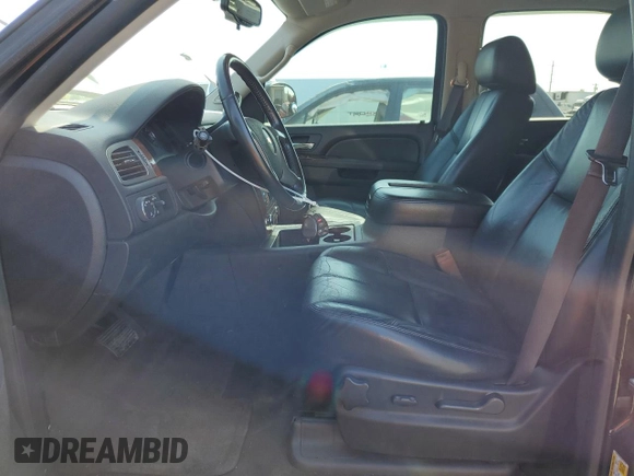 2012 Chevrolet Tahoe LT with VIN 1GNSCBE04CR182149, listed as a Copart auction lot 55094645 with 166,151 mi miles and Clean title. Bid and sale history available at DreamBid. Image 7.