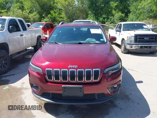 2019 Jeep Cherokee Latitude Plus with VIN 1C4PJMLB5KD257070, listed as a IAAI auction lot 41985941 with 83,079 mi miles. Bid and sale history available at carsss.com. Image 12.