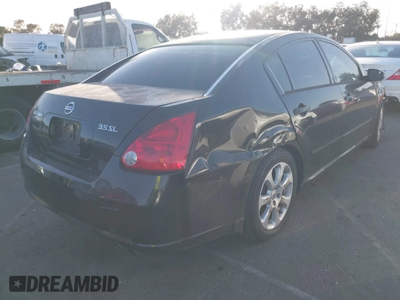 2007 Nissan Maxima 3.5 SE with VIN 1N4BA41E37C854261, listed as a IAAI auction lot 41376233 with 129,125 mi miles. Bid and sale history available at carsss.com. Image 4.