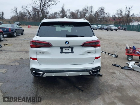 2020 BMW X5 xDrive40i with VIN 5UXCR6C08L9D07645, listed as a IAAI auction lot 41757971 with 87,157 mi miles. Bid and sale history available at carsss.com. Image 17.