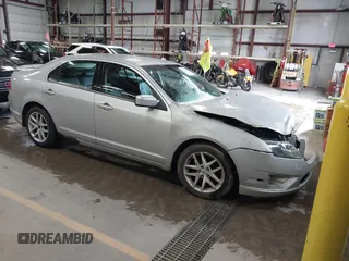 2010 Ford Fusion SEL with VIN 3FAHP0JA6AR427888, listed as a IAAI auction lot 41853215 with 186,581 mi miles. Bid and sale history available at carsss.com. Image 1.
