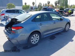 2020 Toyota Corolla LE with VIN JTDEPRAE1LJ070511, listed as a IAAI auction lot 42146468 with 60,884 mi miles and . Bid and sale history available at DreamBid. Image 4.