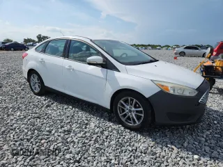 2015 Ford Focus SE with VIN 1FADP3F26FL276350, listed as a Copart auction lot 58828865 with 110,548 mi miles and Clean title. Bid and sale history available at DreamBid. Image 4.