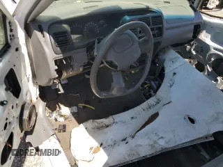 2003 Chevrolet Tracker ZR2 z VIN 2CNBJ734236932592, wystawiony jako Copart lot #58171145 z przebiegiem Nie podano mil oraz Szkoda całkowita • Salvage title. Historia ofert i sprzedaży dostępna na DreamBid. Obrazek 8.