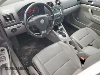 2008 Volkswagen Jetta SE z VIN 3VWRM71K98M063043, wystawiony jako Copart lot #50171755 z przebiegiem 151 740 mil mil oraz Szkoda całkowita • Salvage title. Historia ofert i sprzedaży dostępna na DreamBid. Obrazek 8.