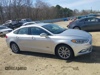 2017 Ford Fusion SE with VIN 3FA6P0PU9HR275687, listed as a IAAI auction lot 41839059 with 119,829 mi miles and . Bid and sale history available at carsss.com. Image 13.