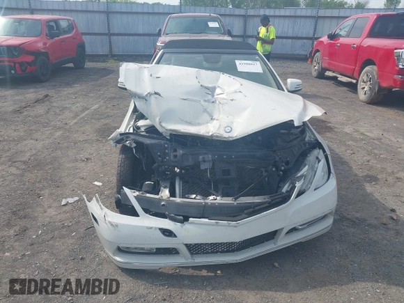 2012 Mercedes-Benz E 350 with VIN WDDKK5KF7CF168095, listed as a IAAI auction lot 41988817 with Not Provided miles and . Bid and sale history available at DreamBid. Image 12.