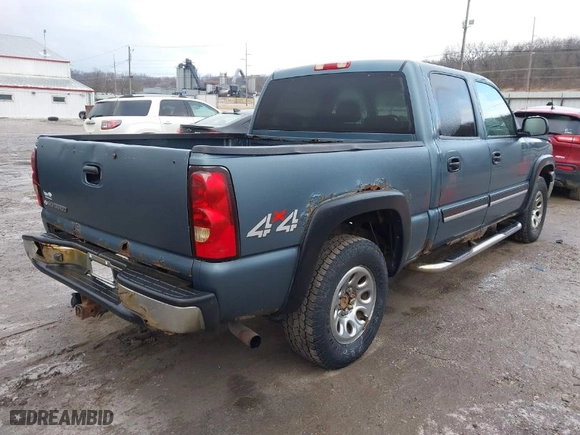 2006 Chevrolet Silverado 1500 LS with VIN 2GCEK13VX61224130, listed as a IAAI auction lot 41495787 with 250,919 mi miles. Bid and sale history available at carsss.com. Image 4.