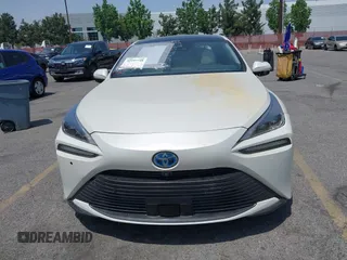 2022 Toyota Mirai XLE с VIN JTDAAAAA4NA005508, выставлен на аукционе IAAI как лот 42497748 с пробегом 29 745 миль миль и . История ставок и продаж доступна на DreamBid. Изображение 12.